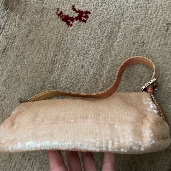 🚫SOLD🚫 FENDI IRIDESCENT SEQUIN OMBRÉ SNAKE BAGUETTE BAG SEX & THE CITY!! - Picture 9 of 16